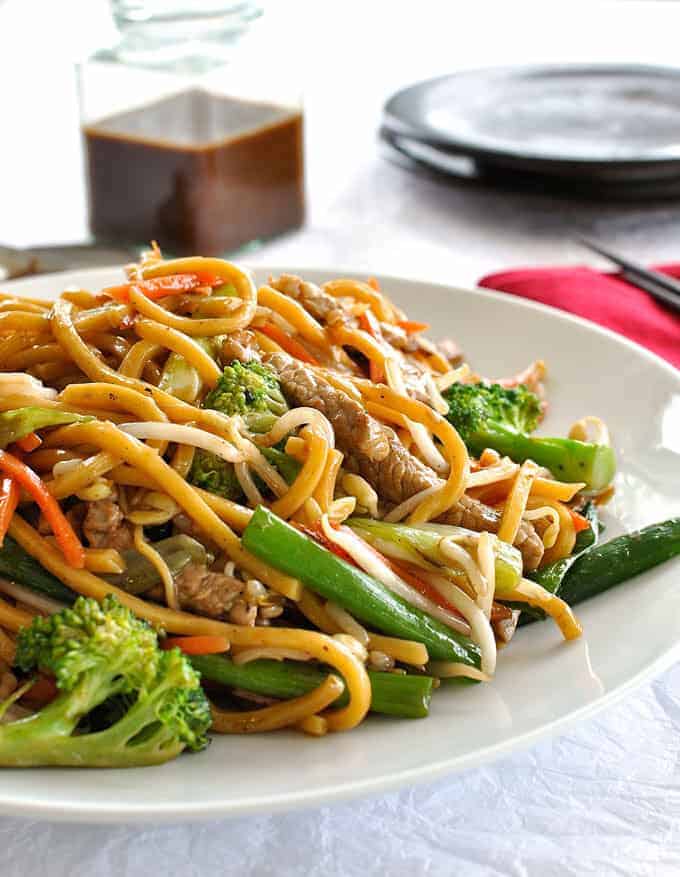{15 min meal} Ultimate guide to make REAL Chinese Stir Fried Noodles using whatever ingredients you have, with my secret Stir Fry Sauce!