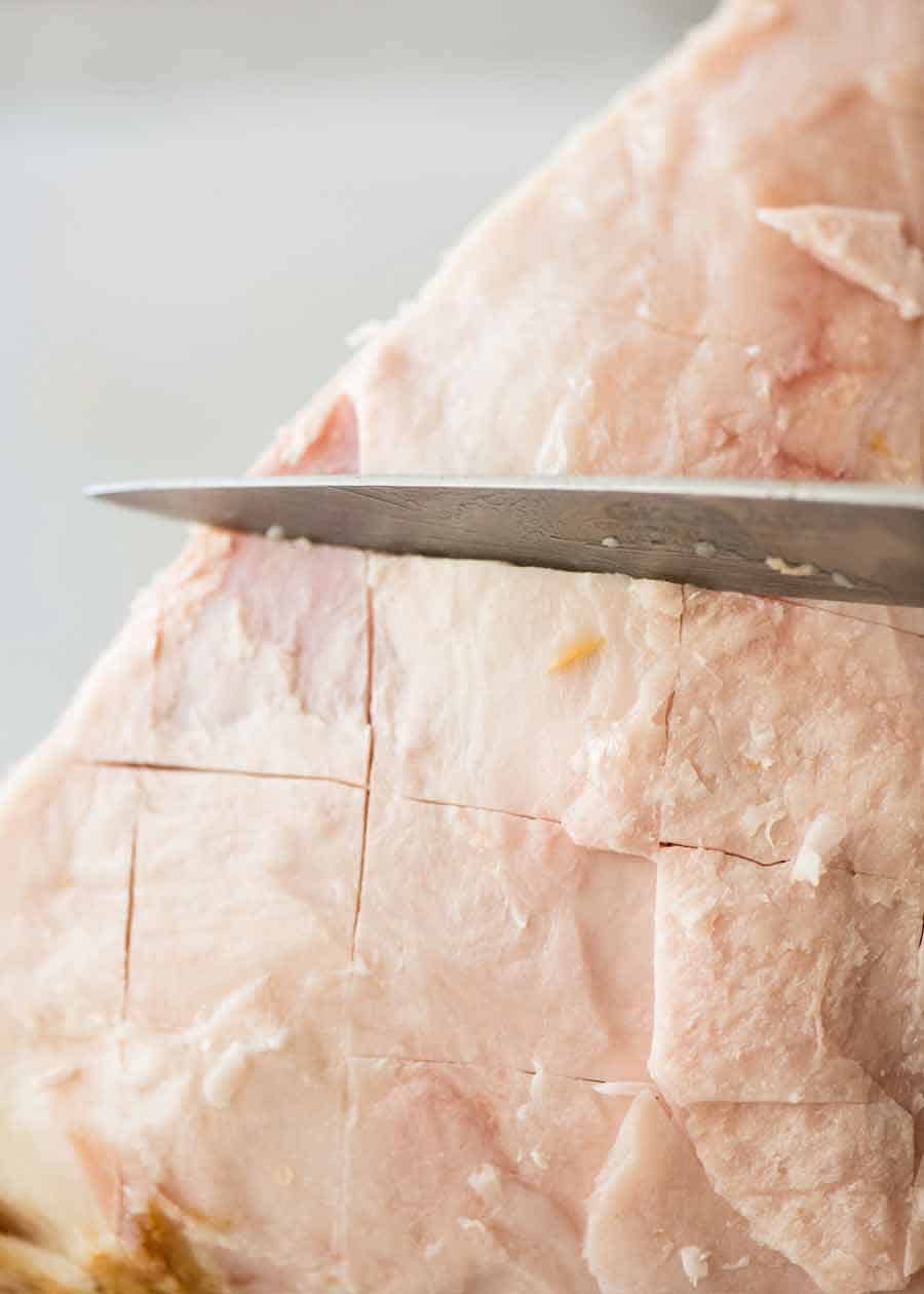 Scoring fat for Glazed Ham